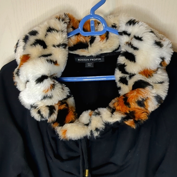 Leopard Trim Sweatshirt Boston Proper S - Picture 2 of 5